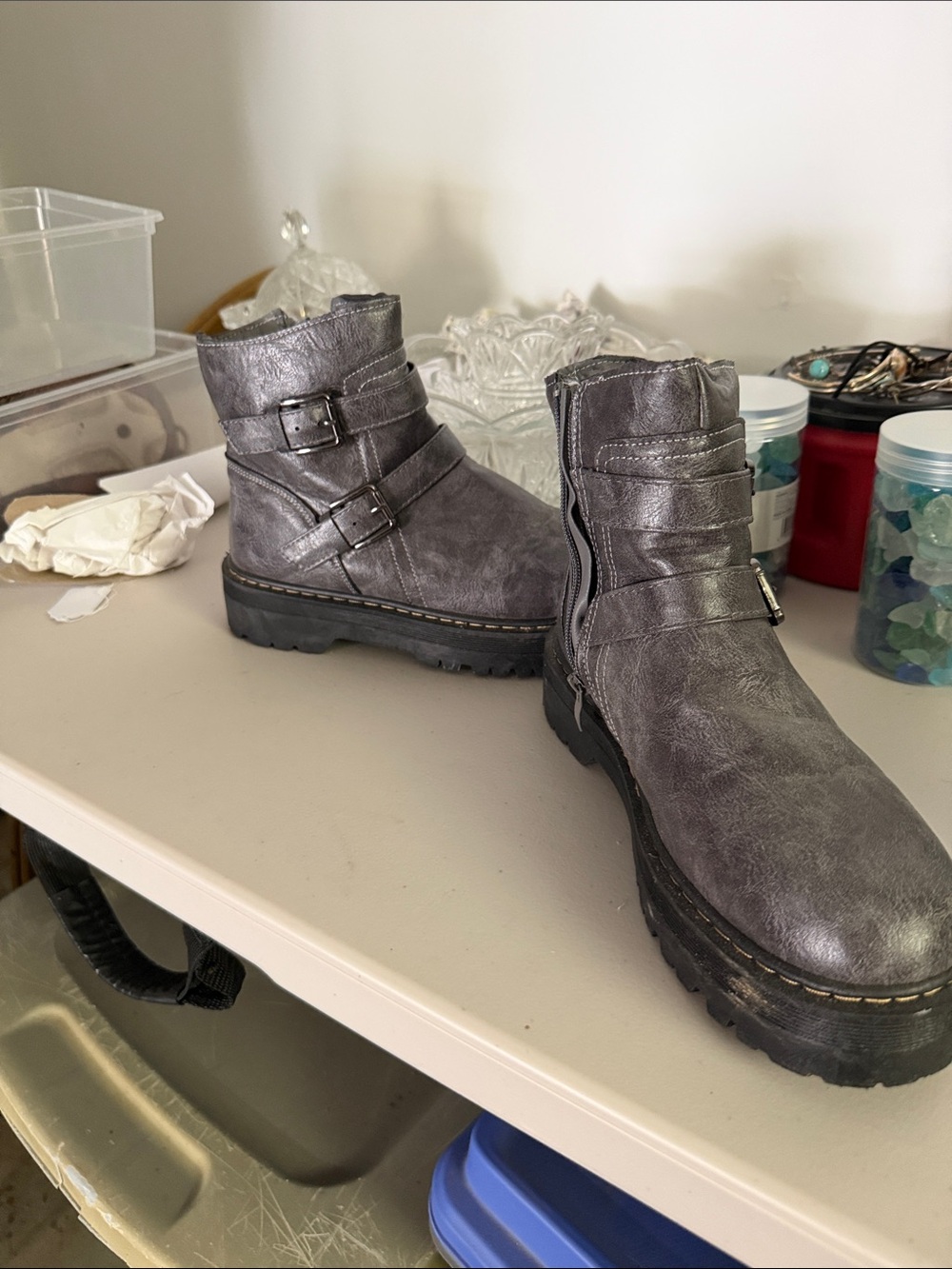 Slip on boots by equick size 40.